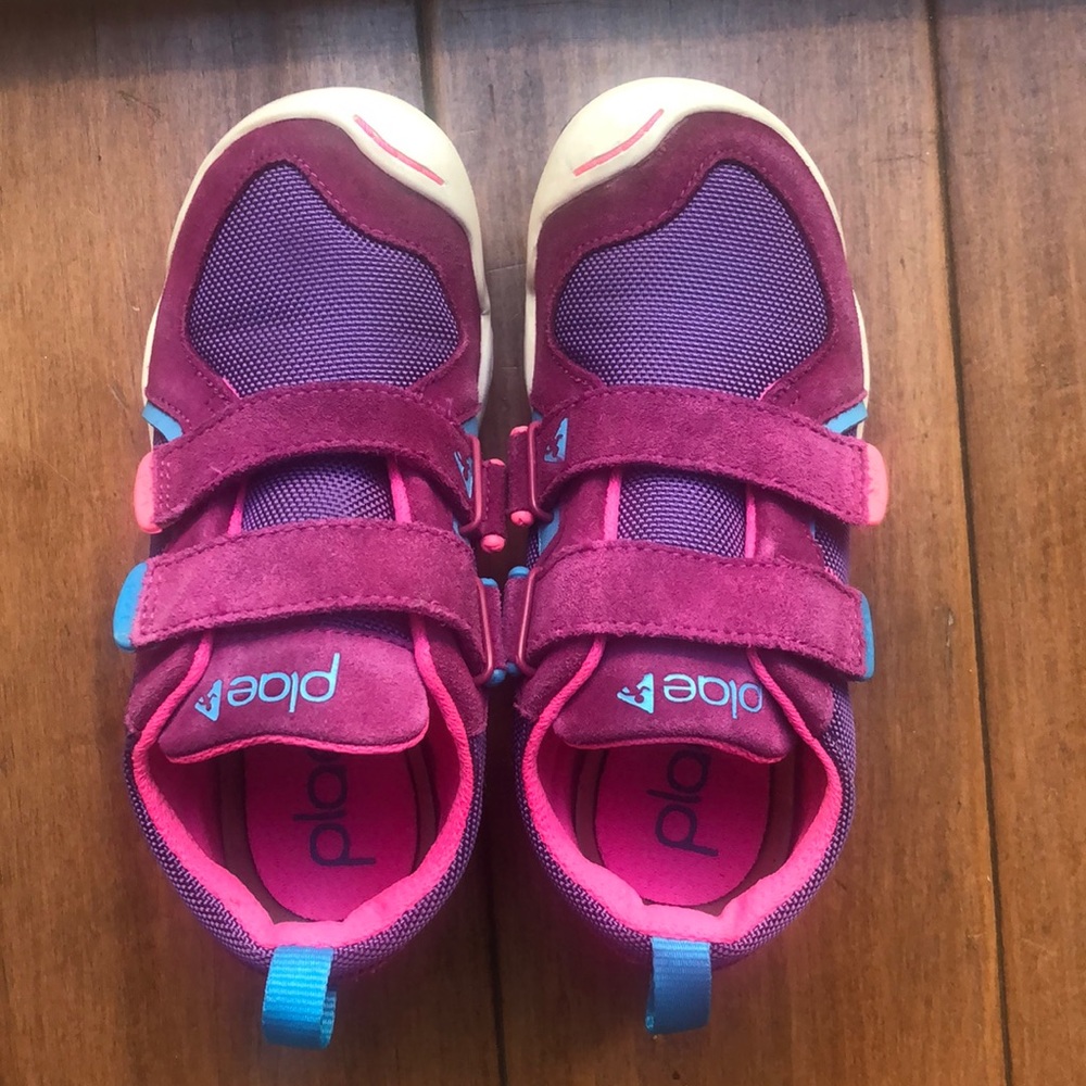 PLAE Purple/ Pink Velcro Strap Shoes (Girl)